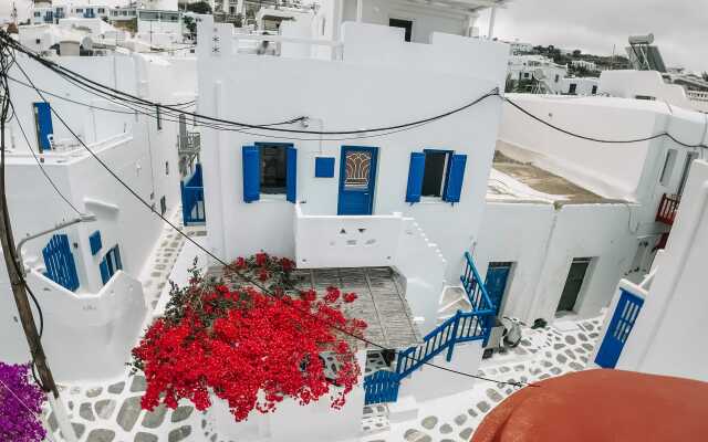 Eleanna's Mykonos