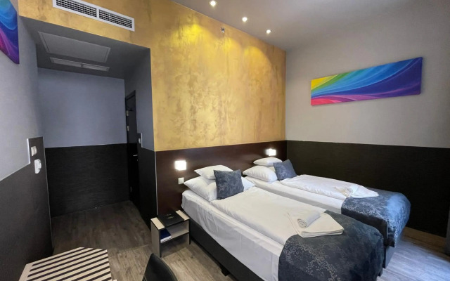 Carat Boutique Hotel