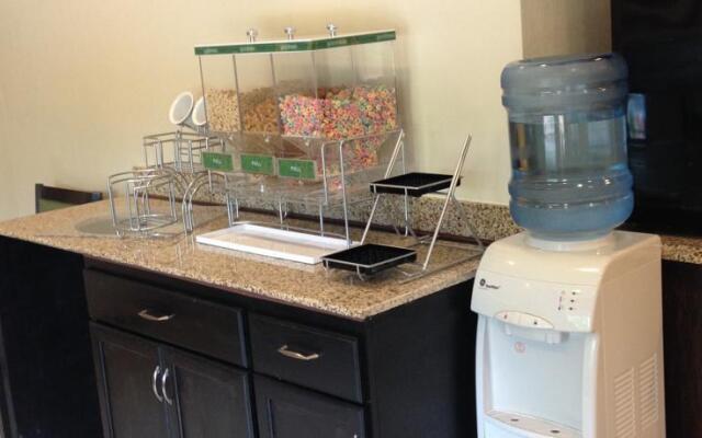 Holiday Inn Express Blairsville