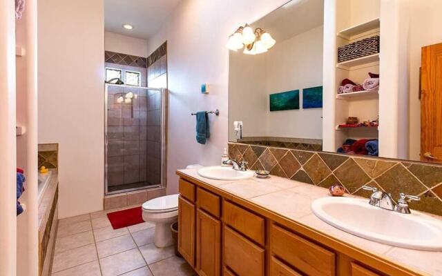 Casa Eldorado - Three Bedroom Home