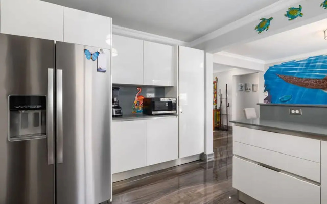 3br2ba Great Location Private Pool Amenities