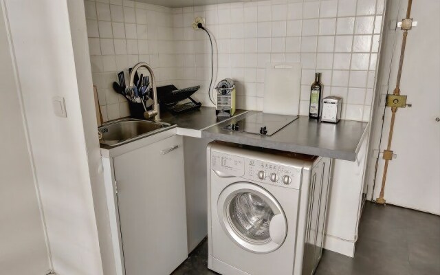 4 people In the heart of Saint Germain des Près by Weekome