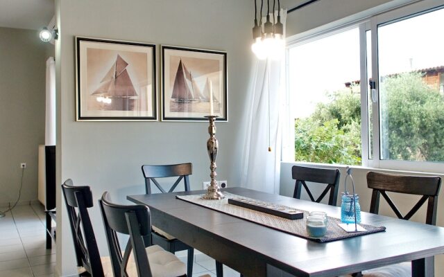 Apostolis Beach House