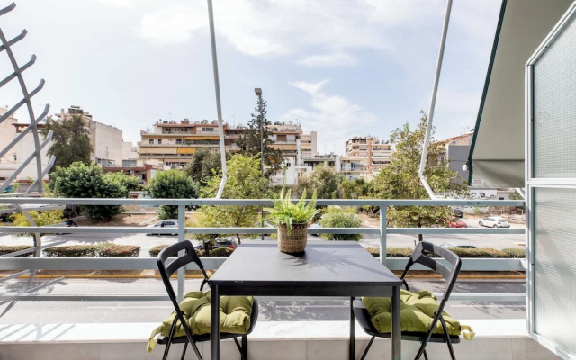 Bask - Chic 2 Bedroom Apt in Athens