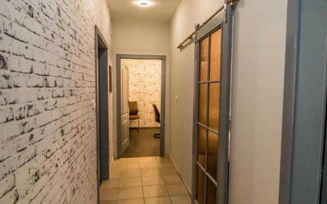 Brooklyn Sauna Apt by Ruterra