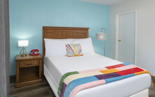 Star Hotel Inn & Suites