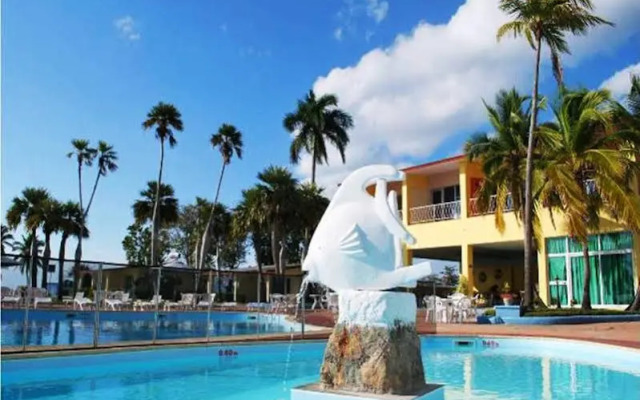 Hotel El Colony