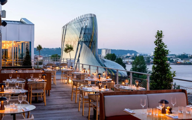 Renaissance Bordeaux Hotel