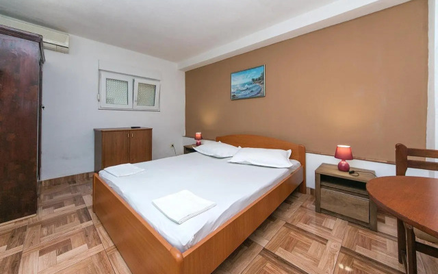 Apartments with a parking space Baska Voda, Makarska - 6773