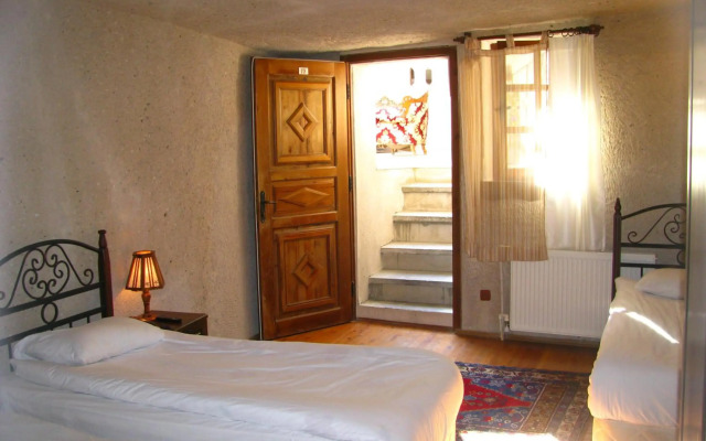 Nature Park Cave Hotel