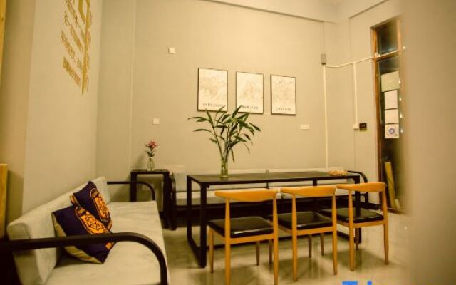 Like Year of Time Flow · Yunqi Homestay