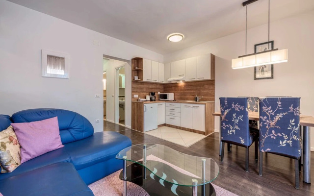 City Apartments Lani