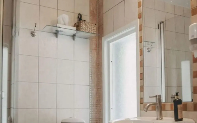 4-star Room With Free Breakfast and Spa Bath