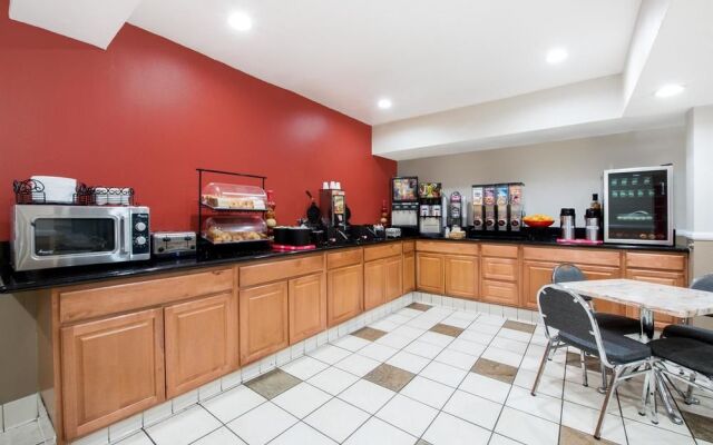 Ramada by Wyndham San Diego Airport