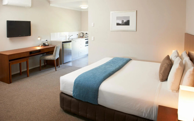 Argent Motor Lodge