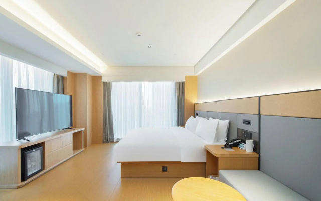 Ji Hotel xiangyang Dongjin Minfa Century Plaza