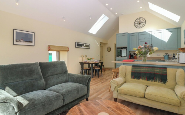 The Barn, Lower Lodge