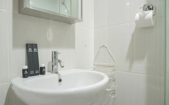 Comfort and Simply Studio Tamansari Semanggi Apartment