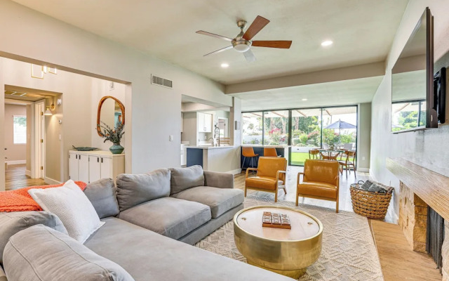 Outdoor Entertainment Space: Home in Scottsdale