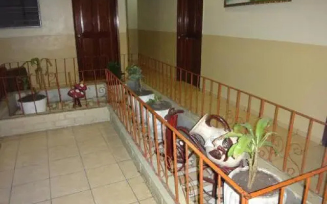 International Palace Hotel