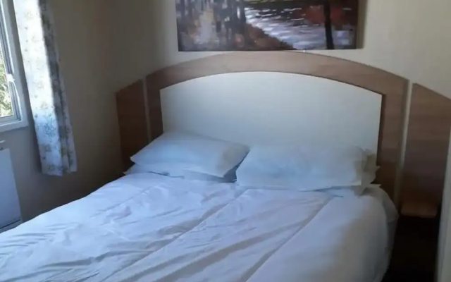 Caravan on Combe Haven - Sleeps 8 & Pet Friendly