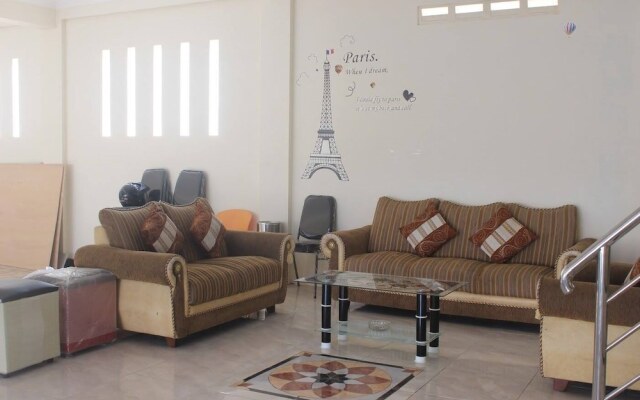 Nadamax Solo Guest House