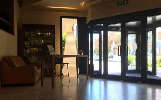 Hotel Airone