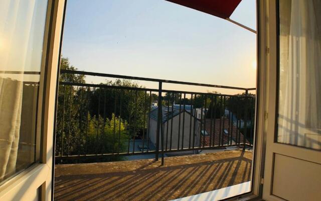 Charmant appartement 1-4 personnes, proche centre avec parking