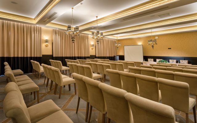 Kyniska Palace Conference & Spa
