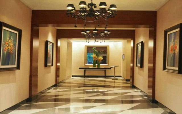 25hours Hotel Jakarta The Oddbird