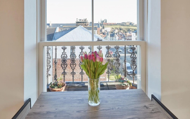 Abbey Court Apartment