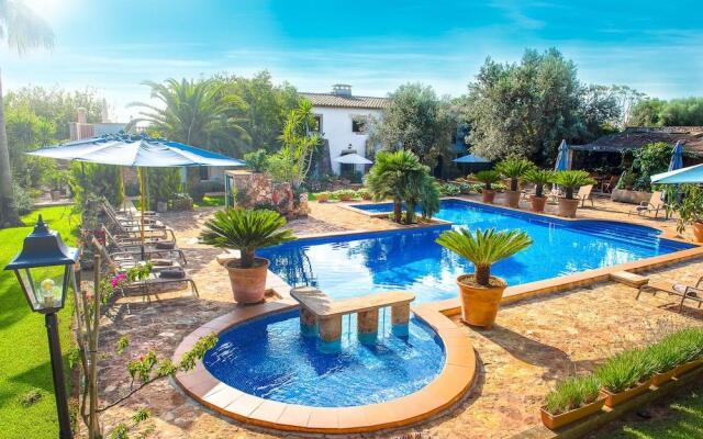 Hotel Agroturismo Can Bessol
