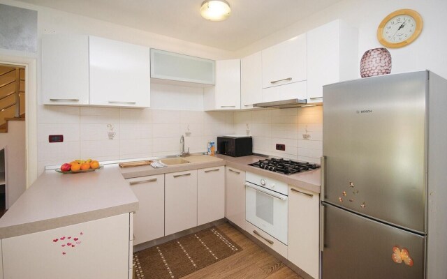 Amazing Home in Rovinj With Wifi and 2 Bedrooms