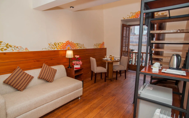Casa Biru Hotel Boutique
