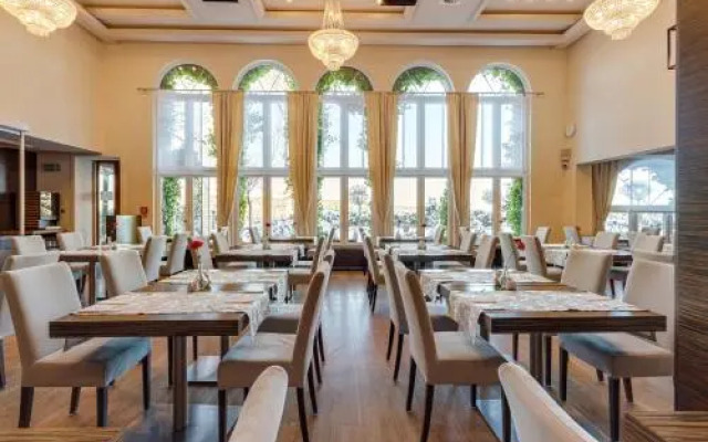 Malinowy Dwór Hotel Medical SPA