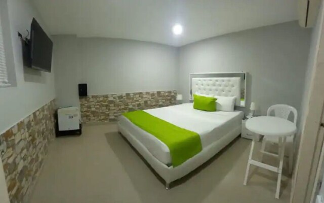 Hotel BM-17 Cerca Al Mar