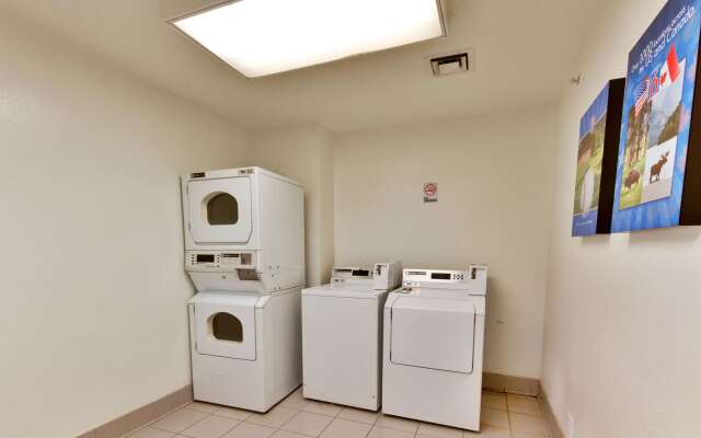 Motel 6 Lewisville, TX - Dallas