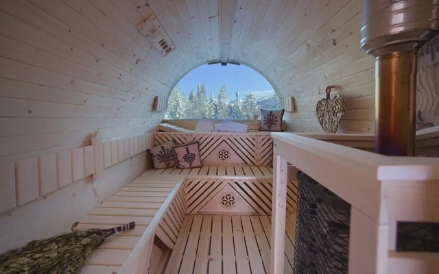 Rich Witch Villa&SPA