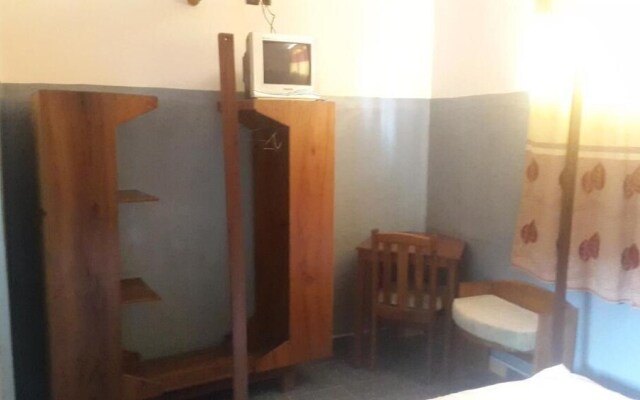 Hotel D. K
