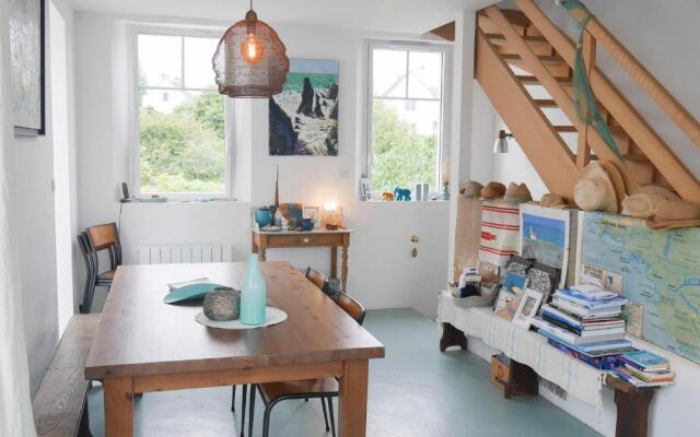 Maison Le Palais, 5 pièces, 8 personnes - FR-1-418-174