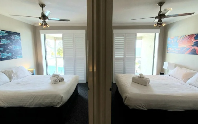 Scarborough Beach Front Resort - Shell Seven