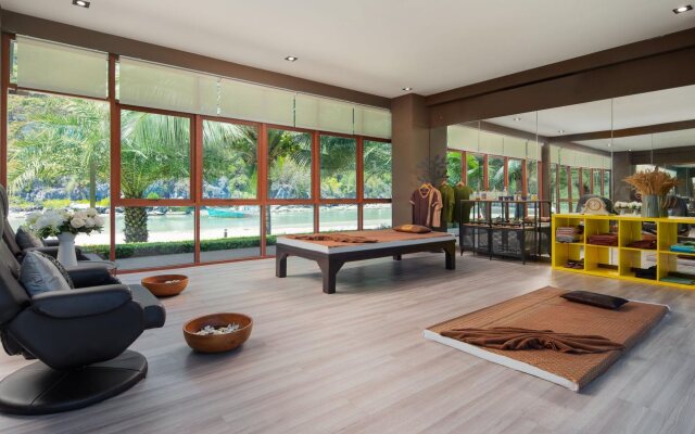 La Isla Pranburi Beach Resort