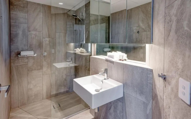 Encore Broadbeach