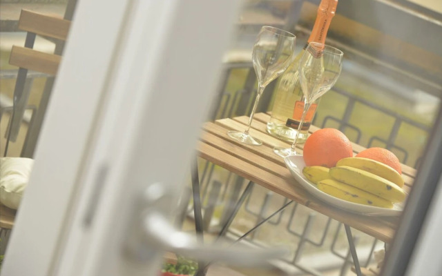 Bright Stunning Central Apartment In Front Of Lugano Lake