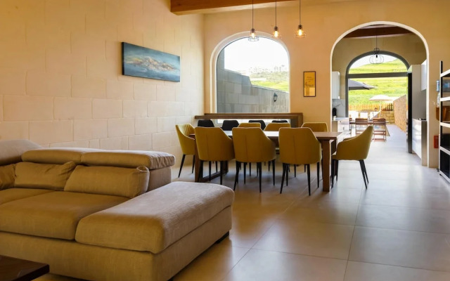 Solaris Gozitan Villa With Pool Gozo