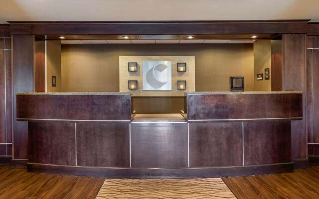 Comfort Inn & Suites Russellville I-40