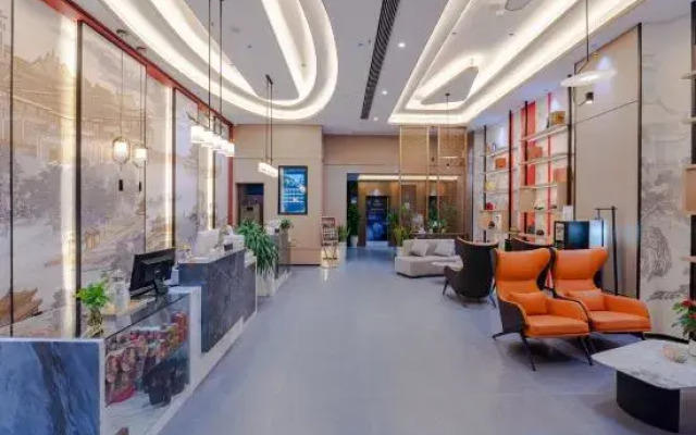 HEBE Xiyin Hotel (Lengshuijiang Riverside Park)