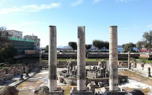 Via Merone 10 in Pozzuoli