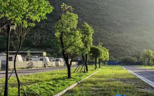 RV Tourist Resort Huangyao Ancient Town