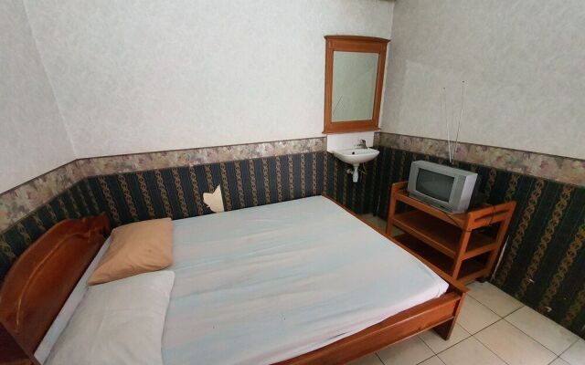 Oyo 2992 Hotel Likita